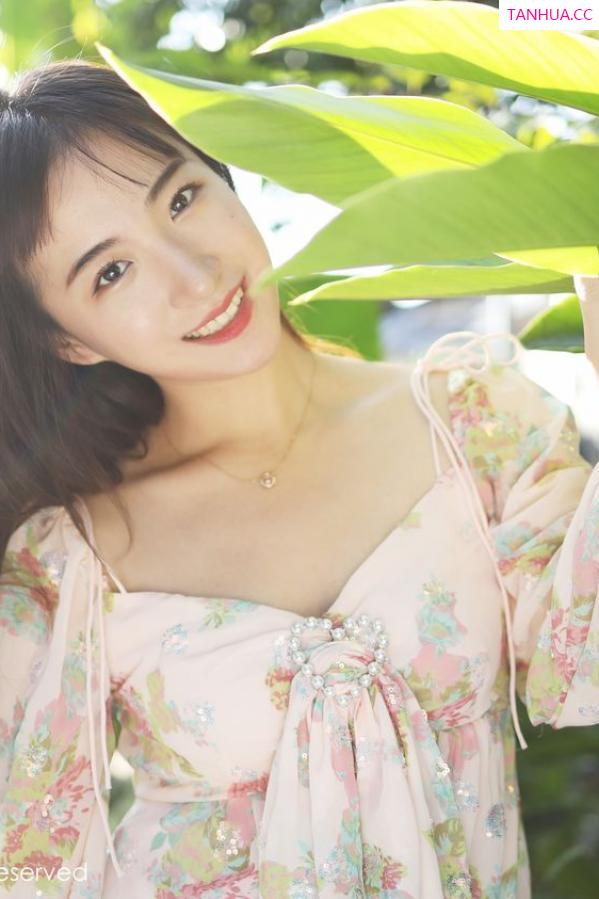 龚天艺 艺儿拿铁 [XIUREN]高清写真图 2019.12.30 艺儿拿铁第31张图片